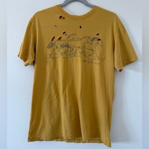 Buckle American Highway Wild as the wind Western distressed tee size medium